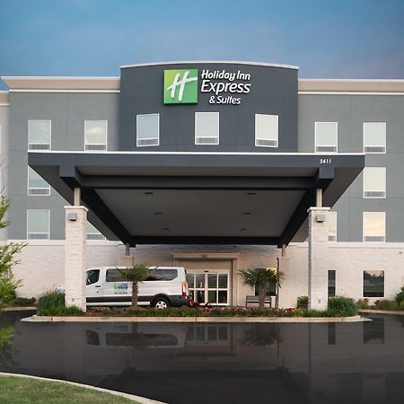 Holiday Inn Express & Suites Memphis Arpt Elvis Presley Blv, An Ihg Hotel Exterior photo